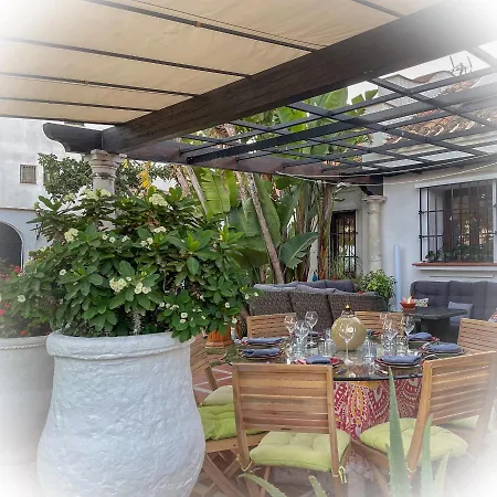 Terra Aloe Гостьовий будинок Торремолінос